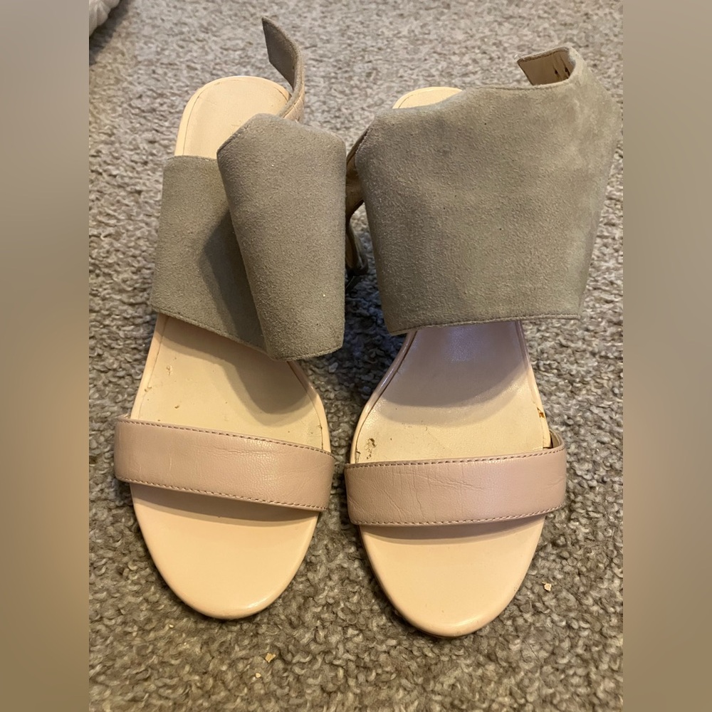 Nine West Gray suede and pink acrylic Heels with